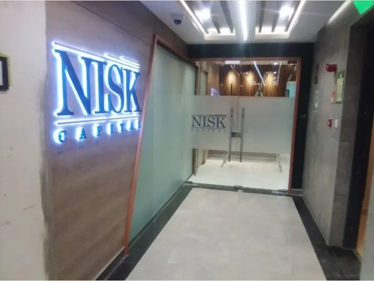 Nisk backlit sign lit